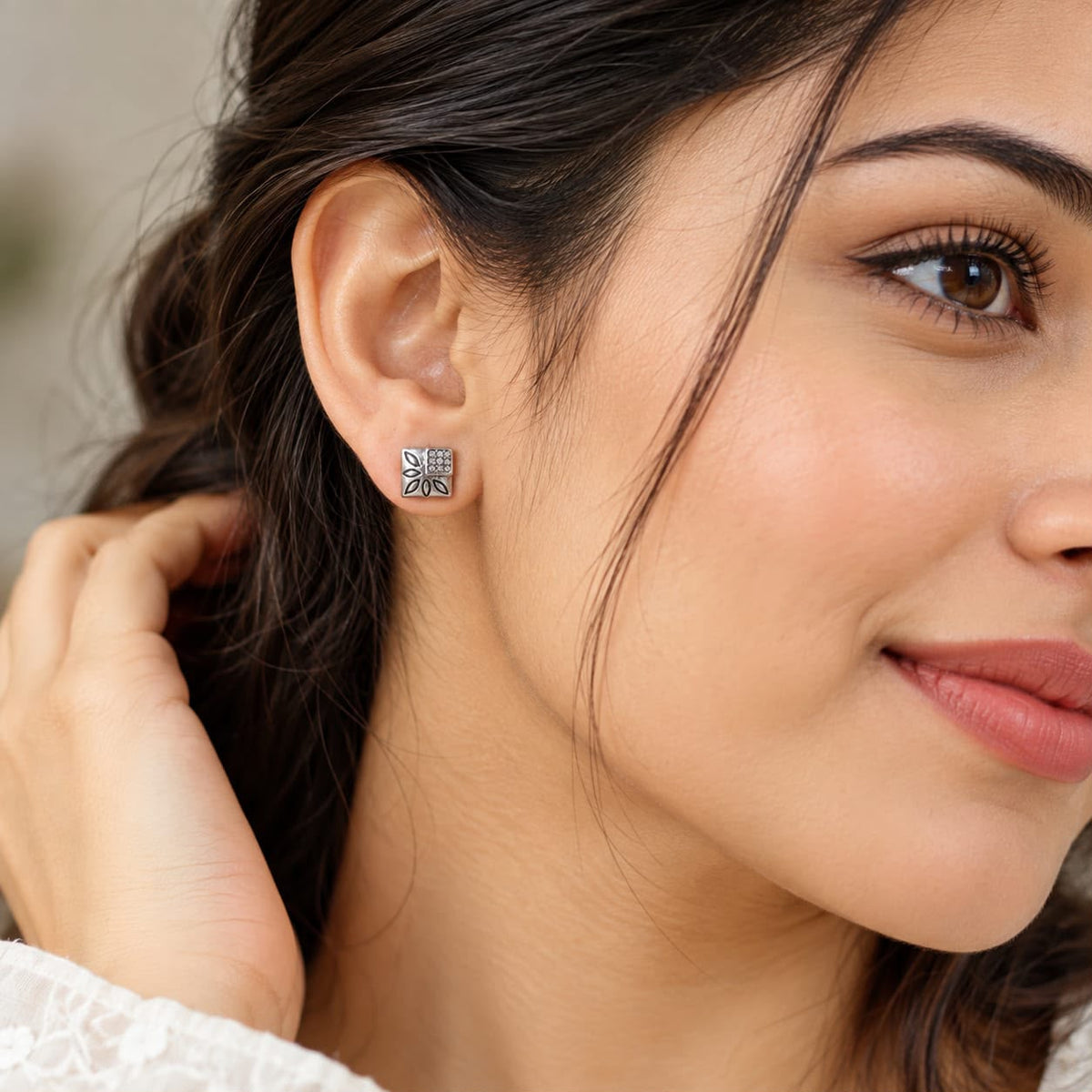 925 Sterling Silver Square Floral Stud Earrings with Sparkling White Stones